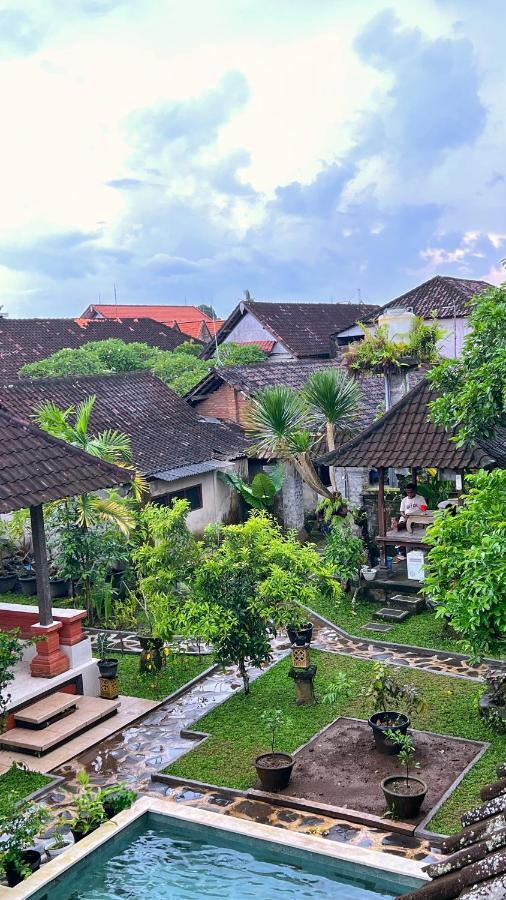 Gusti Home Stay Ubud ภายนอก รูปภาพ