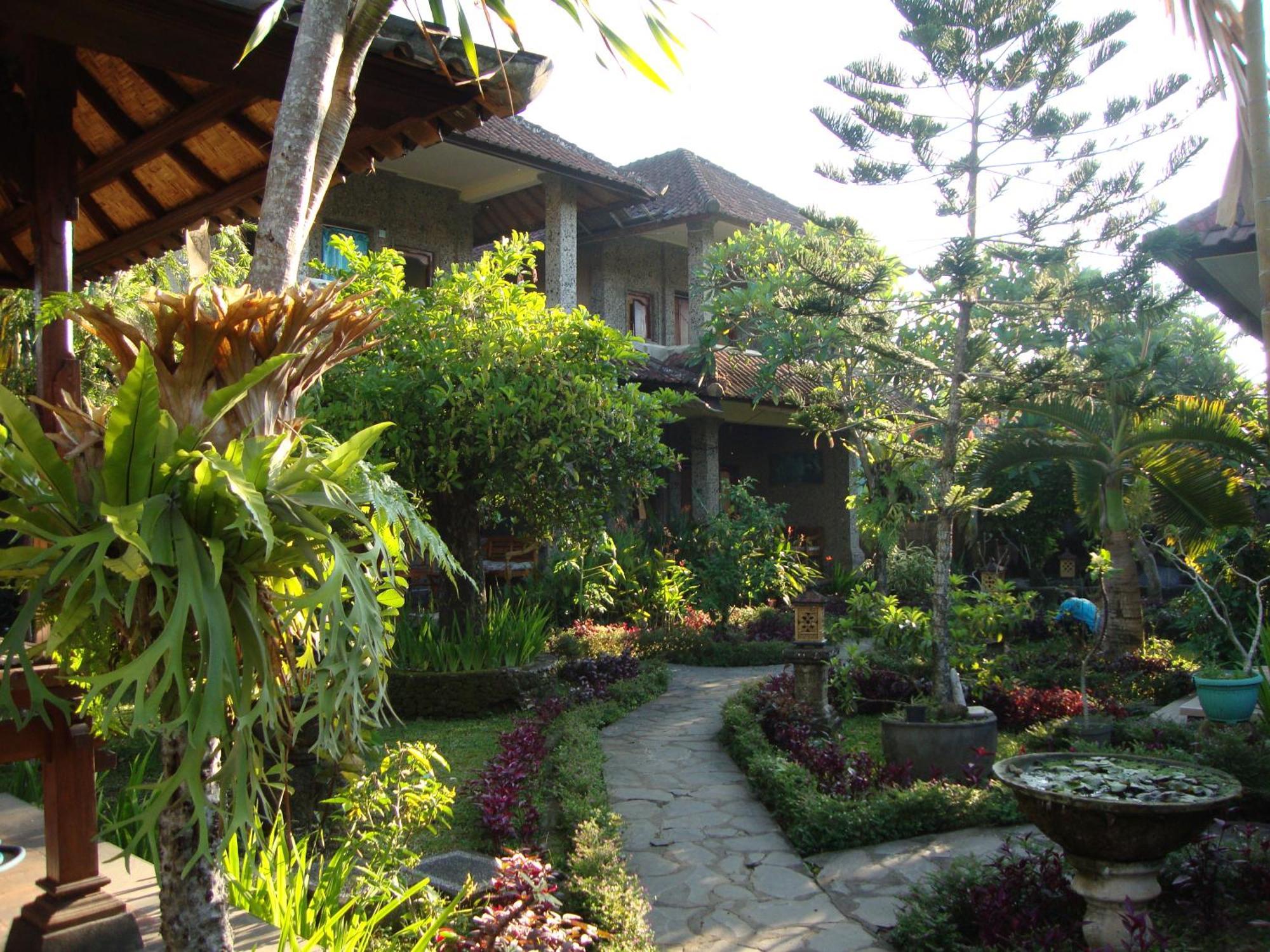 Gusti Home Stay Ubud ห้อง รูปภาพ