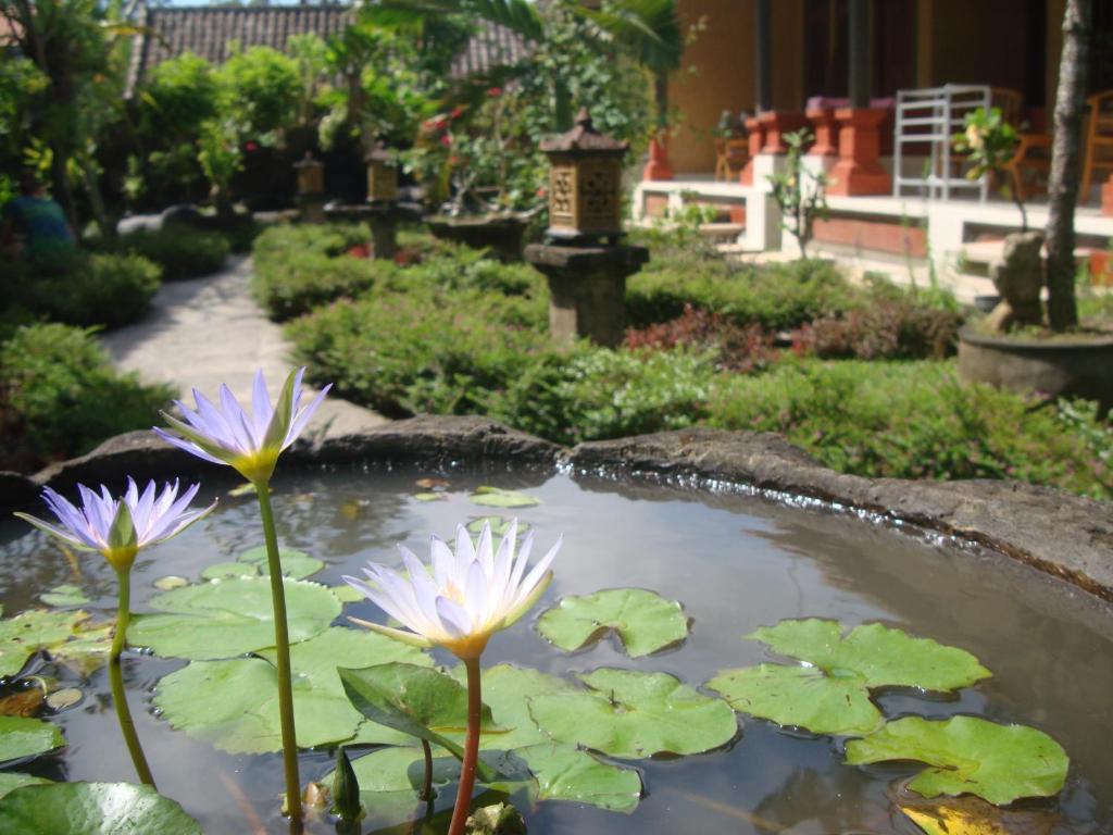 Gusti Home Stay Ubud ภายนอก รูปภาพ